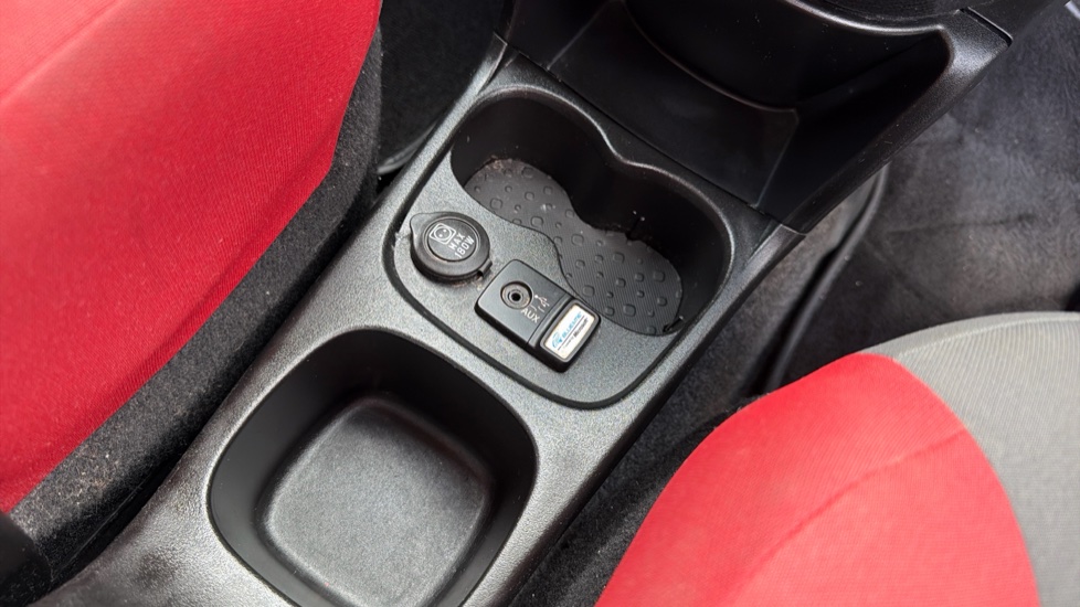 Fiat Panda 1.2 Easy 5dr Petrol Hatchback - Image 25