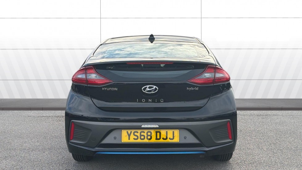 Hyundai IONIQ 1.6 GDi Hybrid Premium 5dr DCT Hybrid Hatchback - Image 6