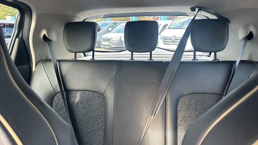 Renault Zoe 100kW Techno R135 50kWh 5dr Auto Electric Hatchback - Image 15