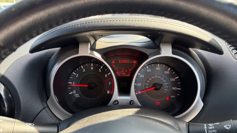 Nissan Juke 1.2 DiG-T N-Connecta 5dr Petrol Hatchback - Image 18