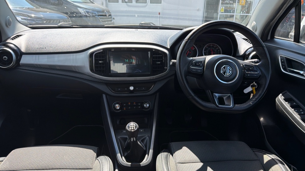 MG MG3 1.5 VTi-TECH Exclusive 5dr [Navigation] Petrol Hatchback - Image 10