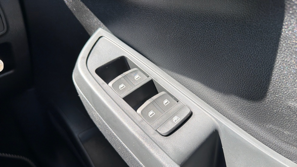 MG MG3 1.5 VTi-TECH Exclusive 5dr [Navigation] Petrol Hatchback - Image 21