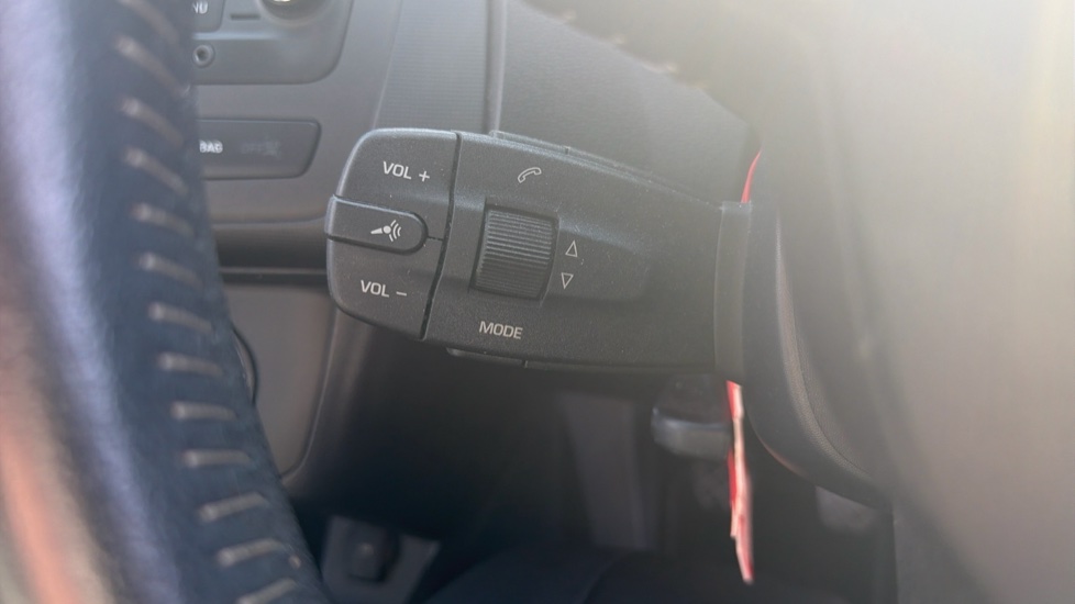 SEAT Ibiza 1.4 Toca 5dr Petrol Hatchback - Image 28