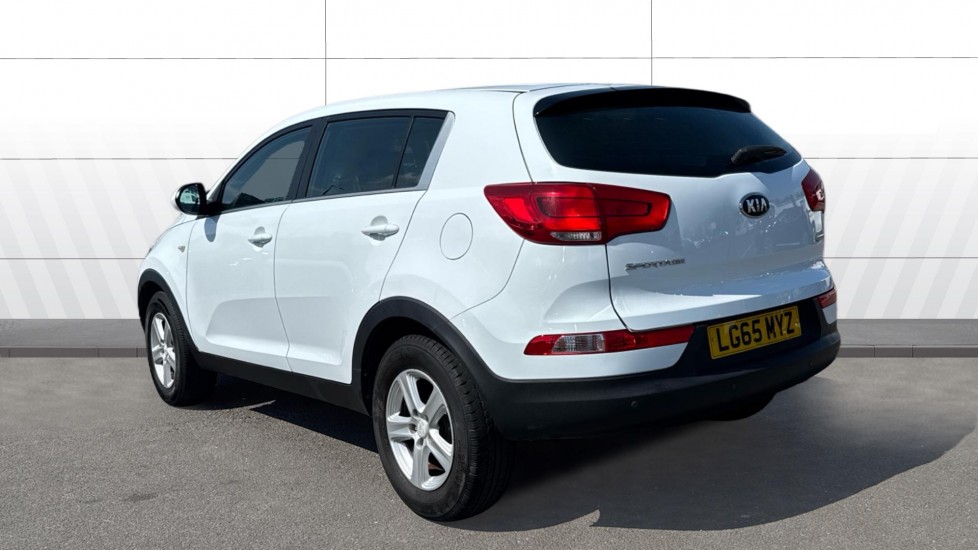 Kia Sportage 1.7 CRDi ISG 1 5dr Diesel Estate - Image 2
