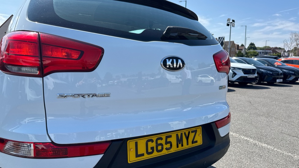 Kia Sportage 1.7 CRDi ISG 1 5dr Diesel Estate - Image 30