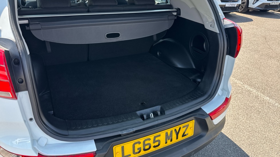 Kia Sportage 1.7 CRDi ISG 1 5dr Diesel Estate - Image 31