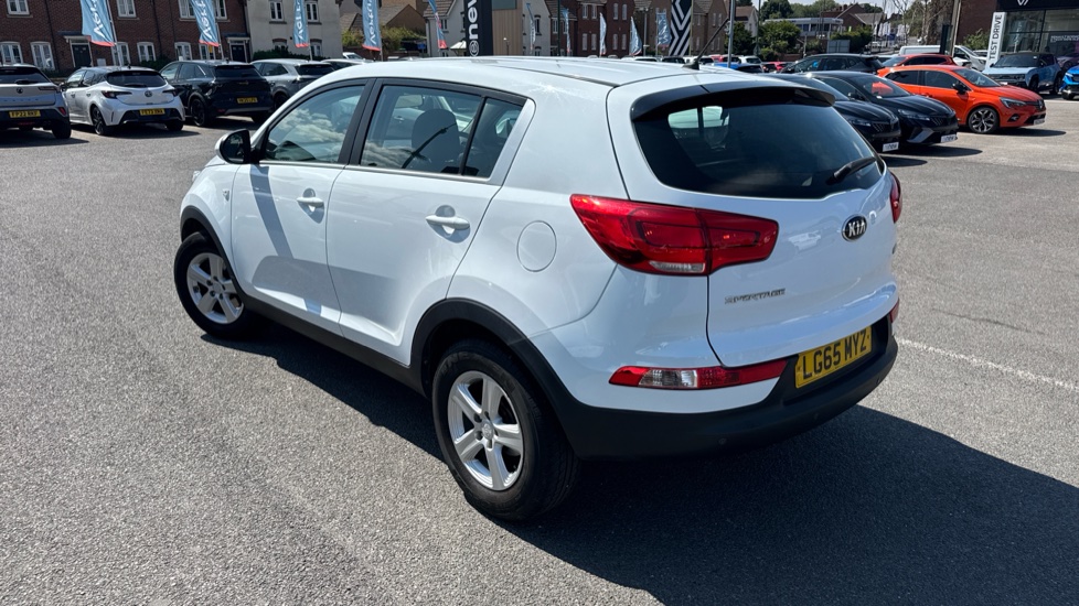 Kia Sportage 1.7 CRDi ISG 1 5dr Diesel Estate - Image 35