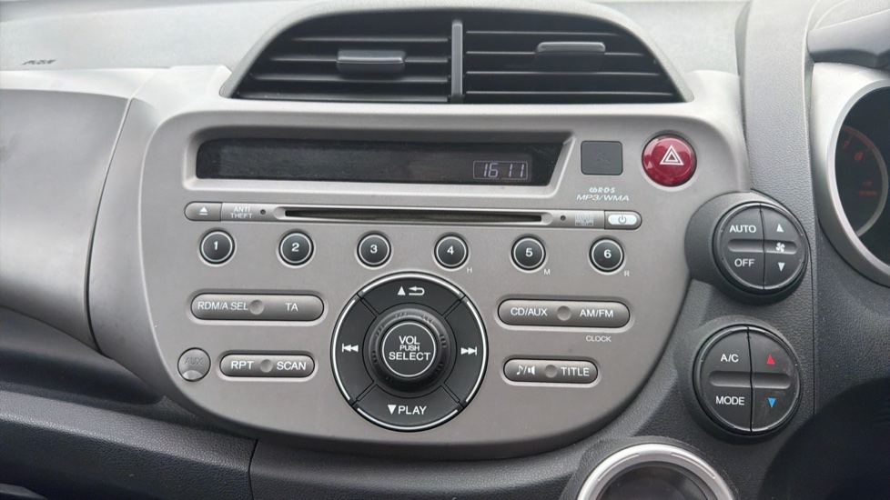 Honda Jazz 1.4 i-VTEC EX 5dr Petrol Hatchback - Image 12