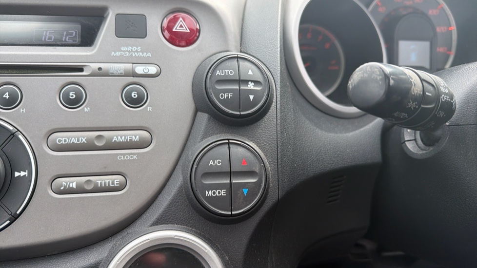 Honda Jazz 1.4 i-VTEC EX 5dr Petrol Hatchback - Image 27