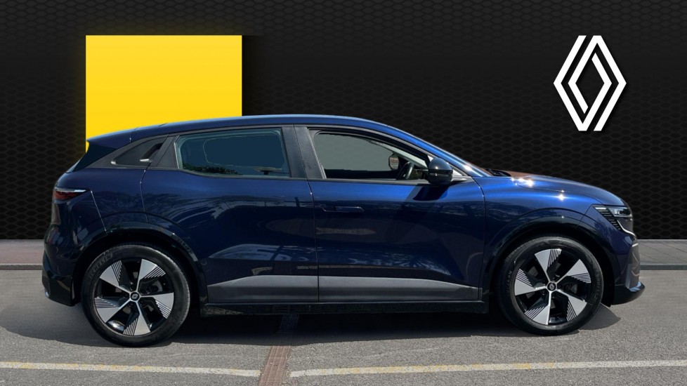 Renault Megane E-Tech EV60 160kW Equilibre 60kWh Optimum Charge 5dr Auto Electric Hatchback - Image 5