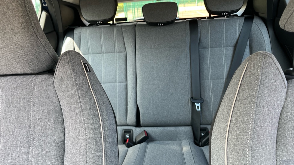 Renault Megane E-Tech EV60 160kW Equilibre 60kWh Optimum Charge 5dr Auto Electric Hatchback - Image 15