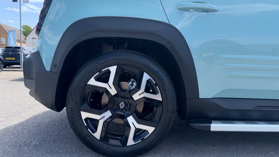Renault 4 110kW Techno+ 52kWh Comfort range 5dr Auto Electric Estate - Image 7