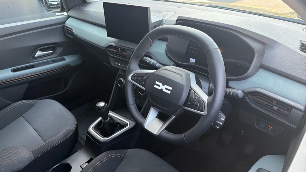Dacia Sandero Stepway 1.0 TCe Extreme 5dr Petrol Hatchback - Image 11