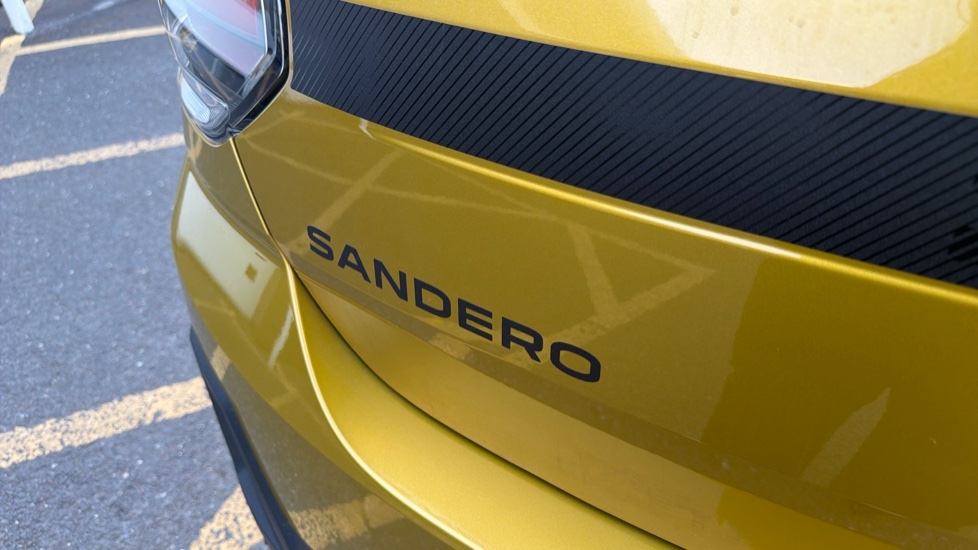 Dacia Sandero Stepway 1.0 TCe Extreme 5dr Petrol Hatchback - Image 23
