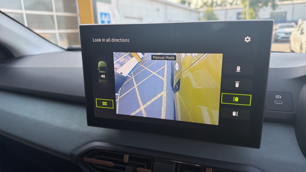 Dacia Sandero Stepway 1.0 TCe Extreme 5dr Petrol Hatchback - Image 30