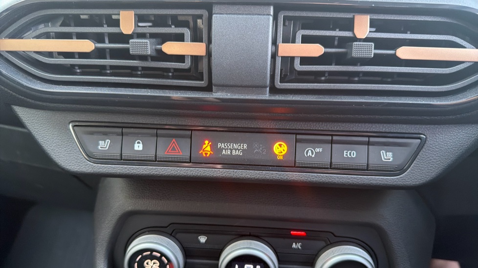 Dacia Sandero Stepway 1.0 TCe Extreme 5dr Petrol Hatchback - Image 33