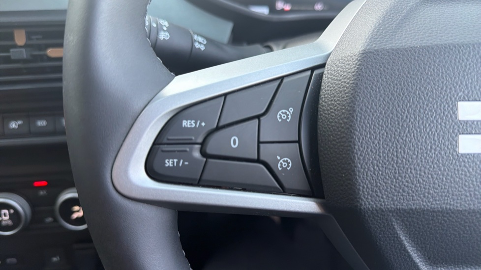 Dacia Sandero Stepway 1.0 TCe Extreme 5dr Petrol Hatchback - Image 35