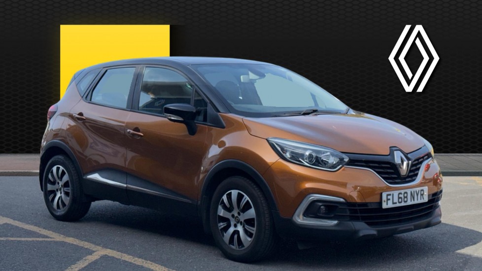 Renault Captur 0.9 TCE 90 Play 5dr Petrol Hatchback - Image 1