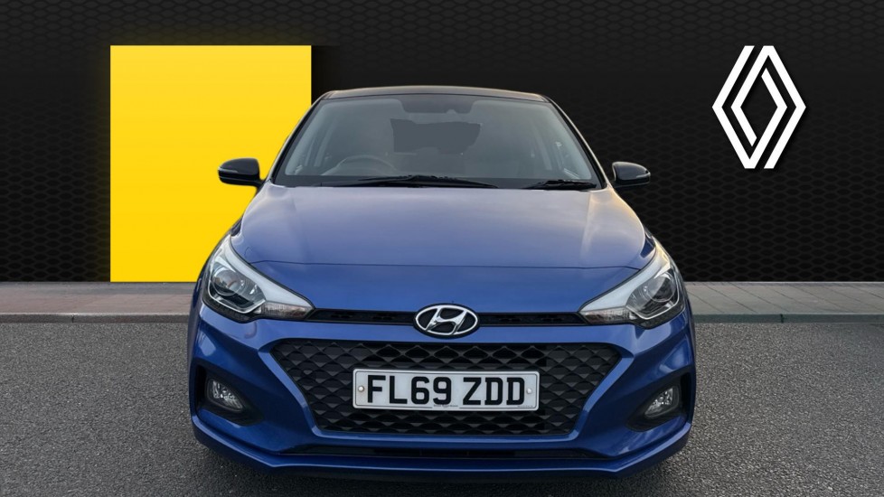 Hyundai i20 1.2 MPi Play 5dr Petrol Hatchback - Image 3