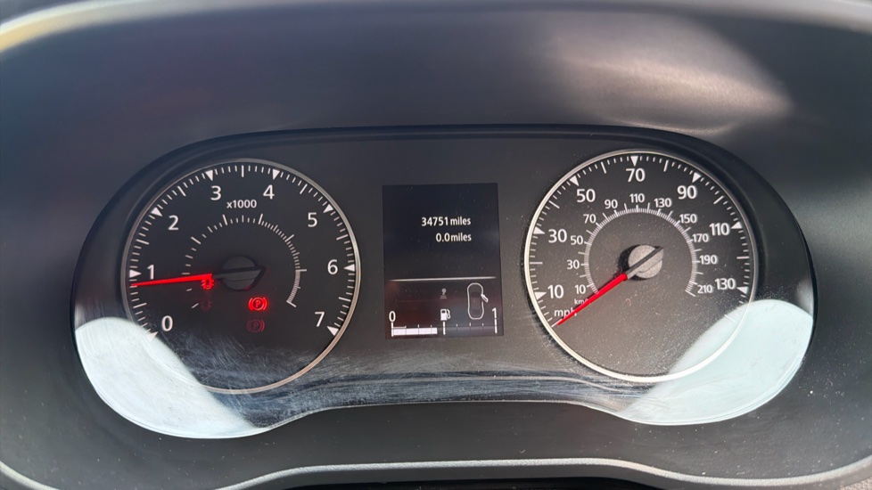 Dacia Duster 1.3 TCe 130 Prestige 5dr Petrol Estate - Image 18