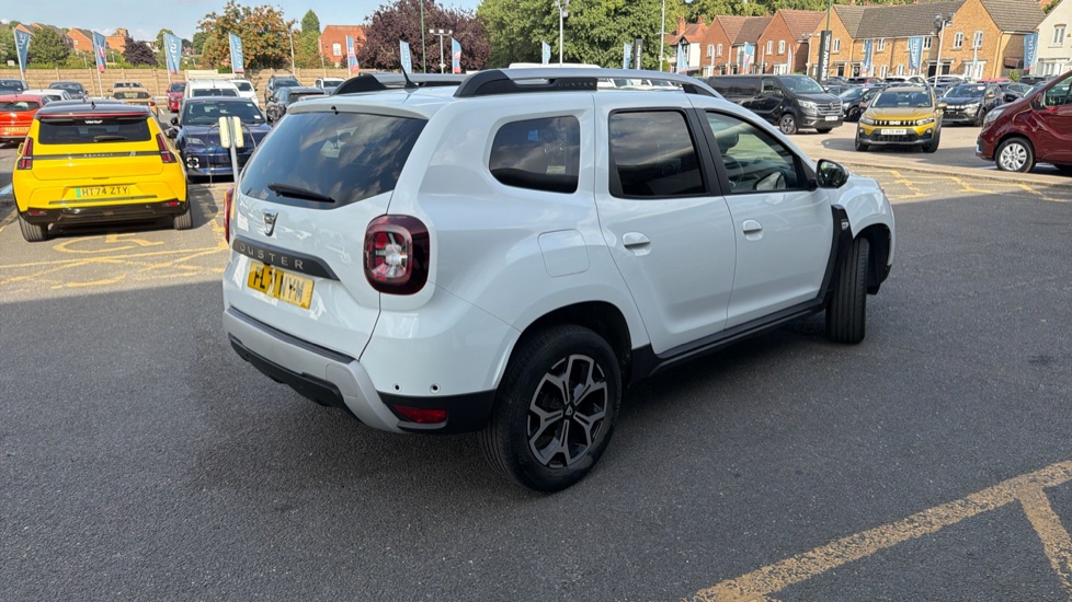 Dacia Duster 1.3 TCe 130 Prestige 5dr Petrol Estate - Image 25