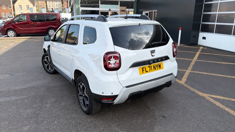 Dacia Duster 1.3 TCe 130 Prestige 5dr Petrol Estate - Image 32