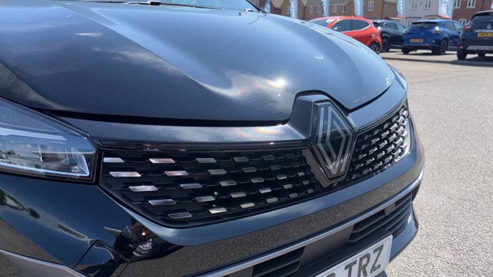 Renault Clio 1.6 E-TECH FH 145 Iconic Esprit Alpine 5dr Auto Hybrid Hatchback - Image 8