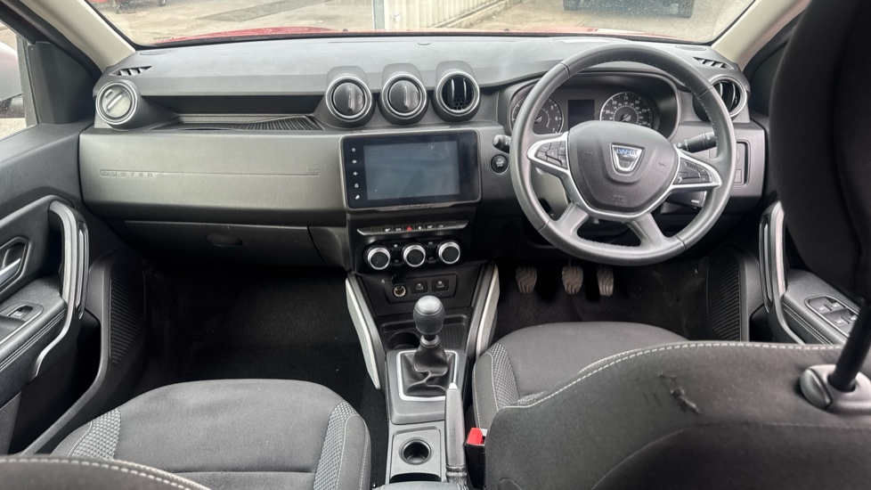Dacia Duster 1.0 TCe 90 Prestige 5dr Petrol Estate - Image 10