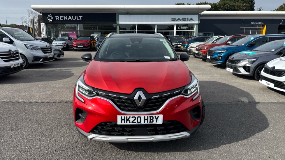 Renault Captur 1.3 TCE 130 Iconic 5dr Petrol Hatchback - Image 23