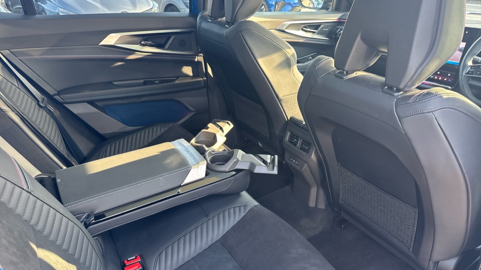 Renault Rafale E-Tech FHEV Iconic Esprit Alpine 5dr Auto 4C Hybrid Estate - Image 43