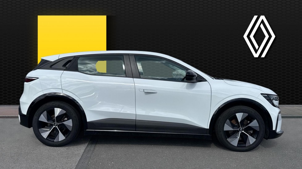 Renault Megane E-Tech EV60 160kW Equilibre 60kWh Optimum Charge 5dr Auto Electric Hatchback - Image 5