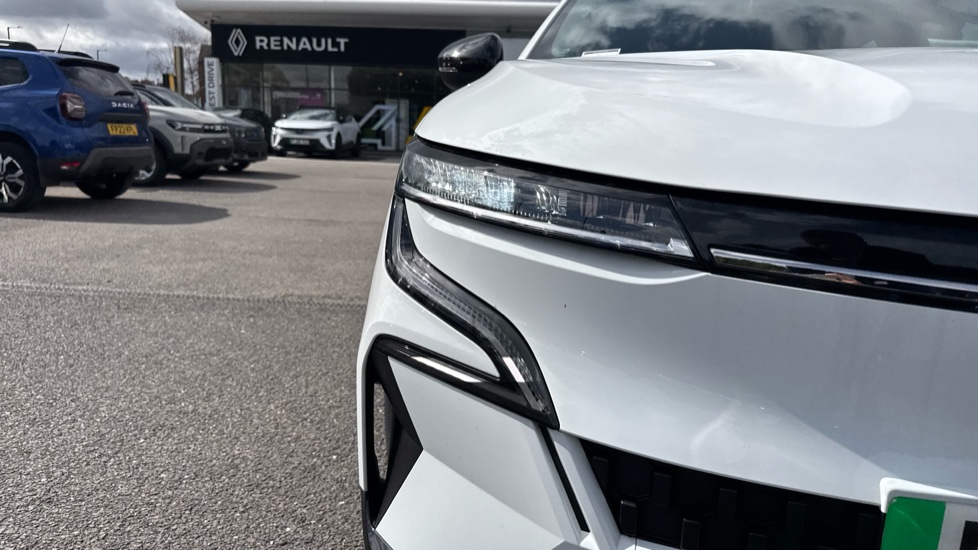 Renault Megane E-Tech EV60 160kW Equilibre 60kWh Optimum Charge 5dr Auto Electric Hatchback - Image 25