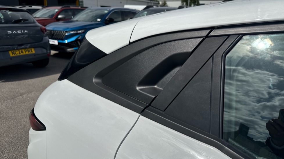 Renault Megane E-Tech EV60 160kW Equilibre 60kWh Optimum Charge 5dr Auto Electric Hatchback - Image 29