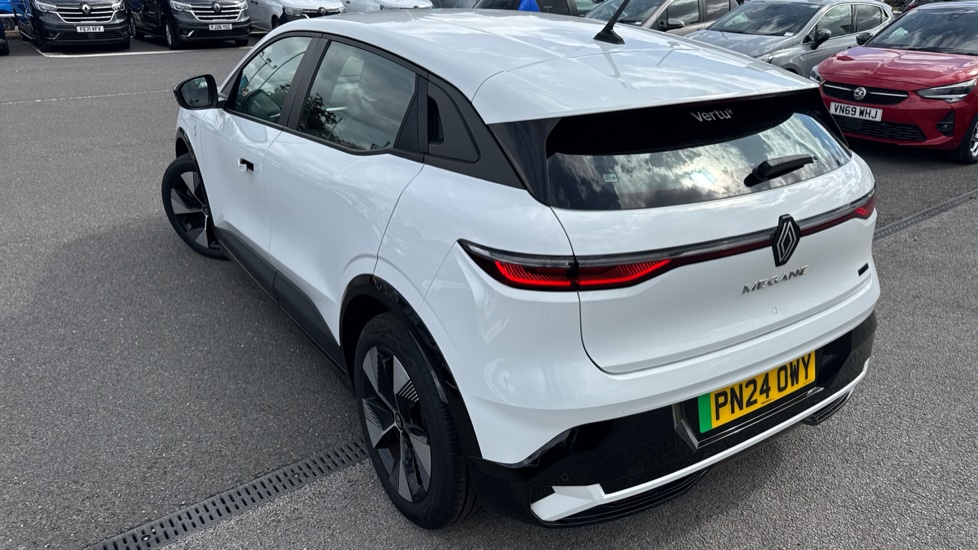 Renault Megane E-Tech EV60 160kW Equilibre 60kWh Optimum Charge 5dr Auto Electric Hatchback - Image 37