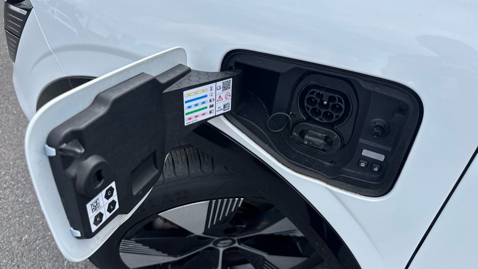 Renault Megane E-Tech EV60 160kW Equilibre 60kWh Optimum Charge 5dr Auto Electric Hatchback - Image 39