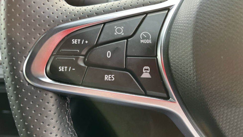 Renault Symbioz 1.6 E-Tech FHEV 145 Techno 5dr Auto Hybrid Estate - Image 27