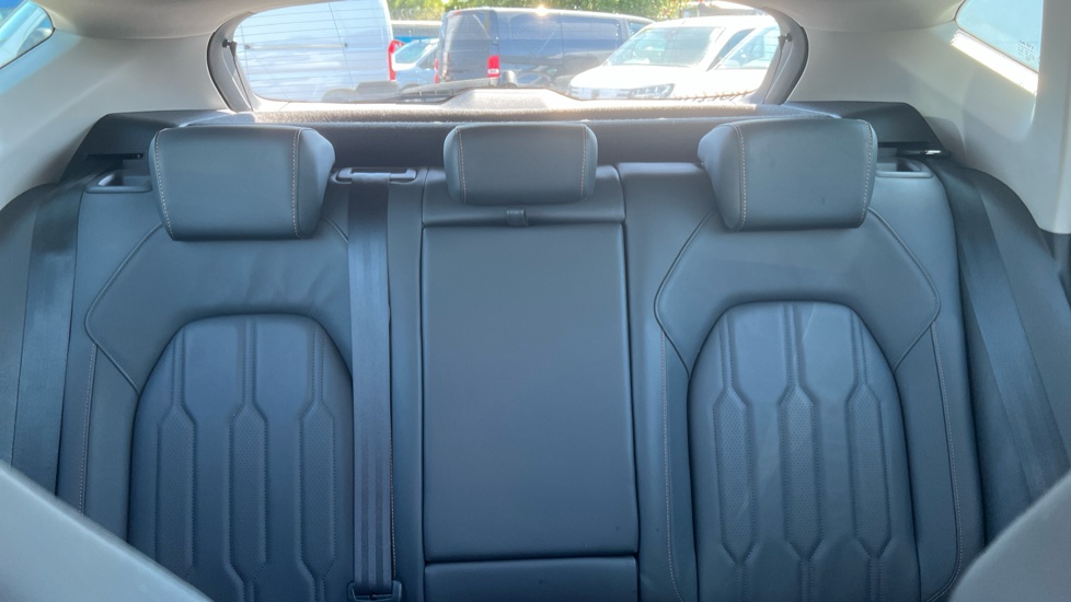 CUPRA Formentor 1.5 TSI 150 V2 5dr DSG Petrol Estate - Image 15