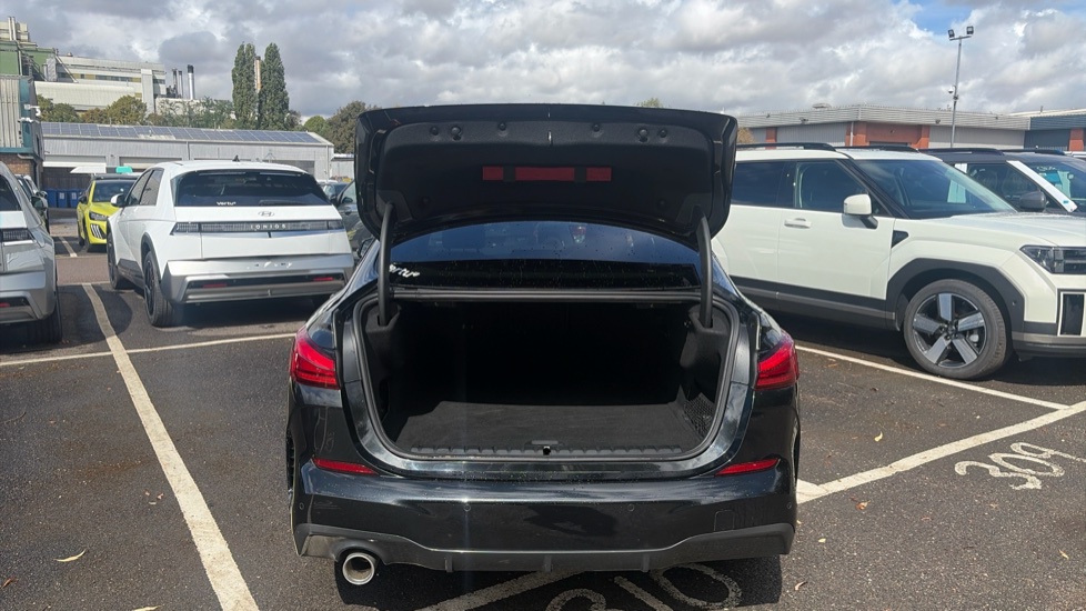 BMW 2 Series 218i [136] M Sport 4dr DCT Petrol Saloon - Image 4