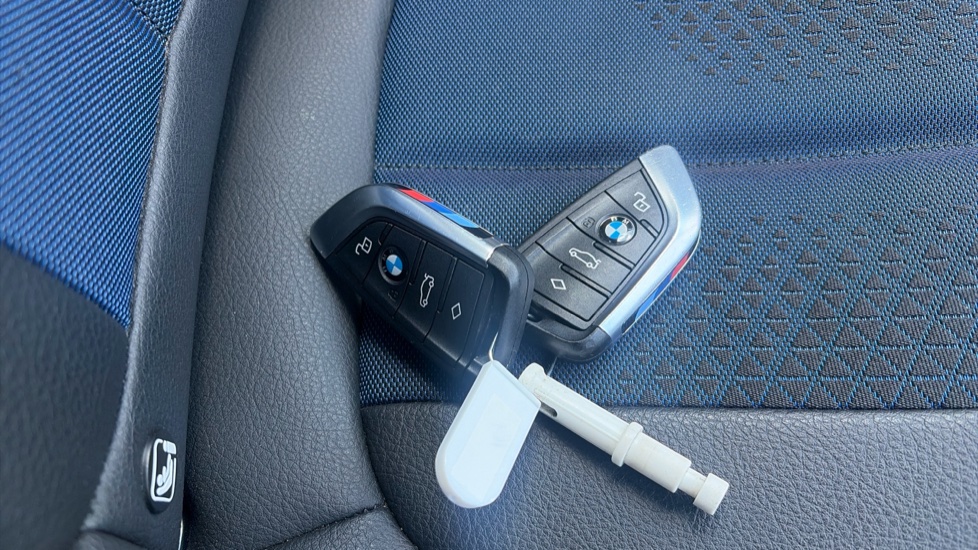 BMW 2 Series 218i [136] M Sport 4dr DCT Petrol Saloon - Image 20