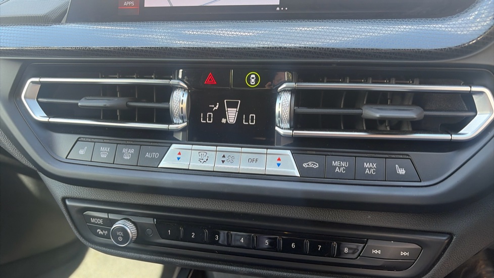 BMW 2 Series 218i [136] M Sport 4dr DCT Petrol Saloon - Image 35