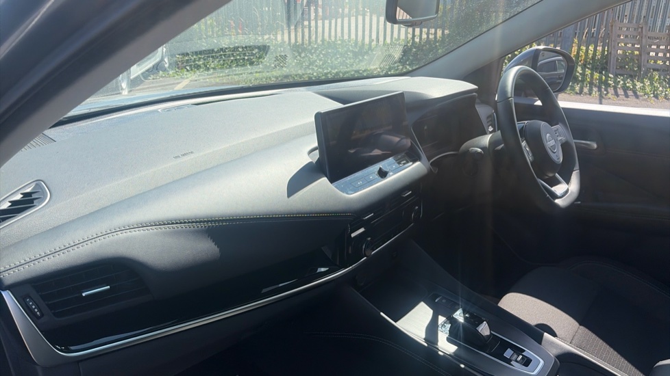 Nissan Qashqai 1.5 E-Power N-Connecta 5dr Auto Hybrid Hatchback - Image 9