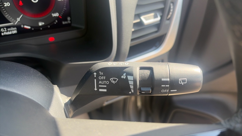 Nissan Qashqai 1.5 E-Power N-Connecta 5dr Auto Hybrid Hatchback - Image 23