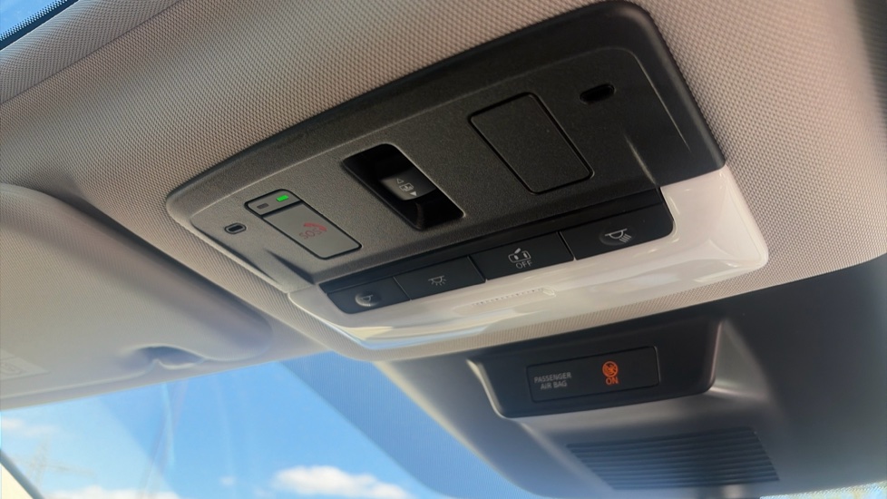 Nissan Qashqai 1.5 E-Power N-Connecta 5dr Auto Hybrid Hatchback - Image 27