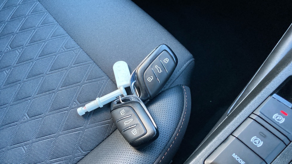 MG MG3 1.5 Hybrid Trophy 5dr Auto Hybrid Hatchback - Image 20