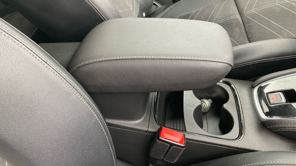 Vauxhall Grandland 1.5 Turbo D Ultimate 5dr Auto Diesel Hatchback - Image 63
