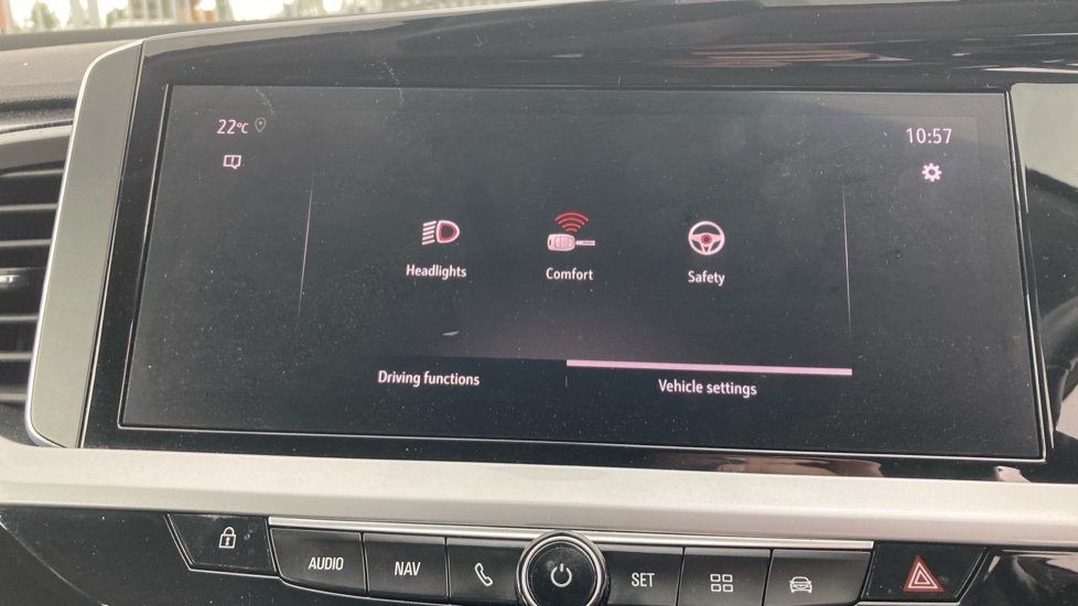 Vauxhall Grandland 1.5 Turbo D Ultimate 5dr Auto Diesel Hatchback - Image 75