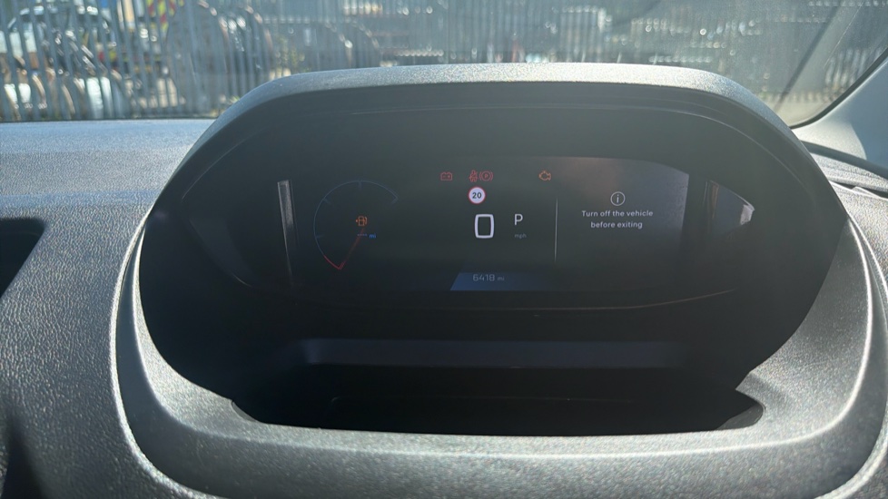 Peugeot Partner Standard Diesel 1.5 BlueHDi 130 Professional Van EAT8 - Image 18