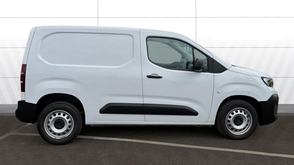 Peugeot Partner Standard Diesel 1.5 BlueHDi 130 Professional Van EAT8 - Image 5
