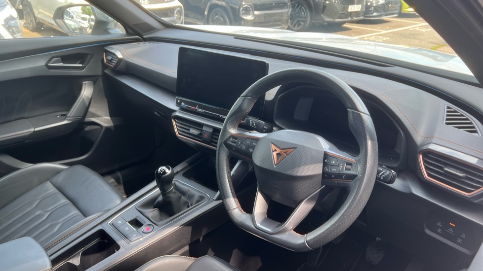 CUPRA Formentor 1.5 TSI 150 V2 5dr Petrol Estate - Image 11