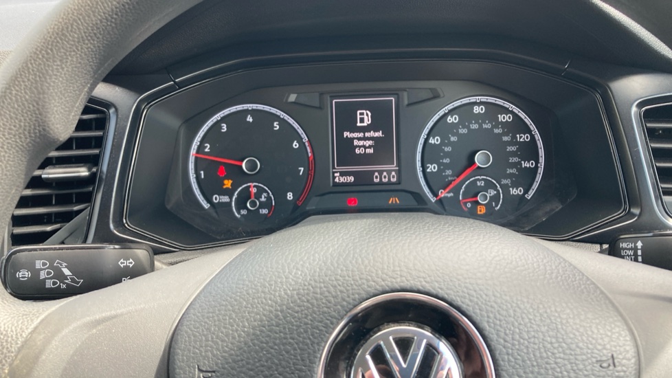 Volkswagen T-Roc 1.0 TSI S 5dr Petrol Hatchback - Image 18